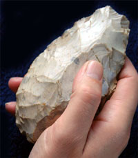 The first known handaxe to have come from the Lynford quarry. Picture from http://www.flintknapping.co.uk/lithshop.htm